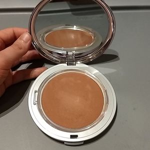 Dalton Large Golden Pearl Bronzer